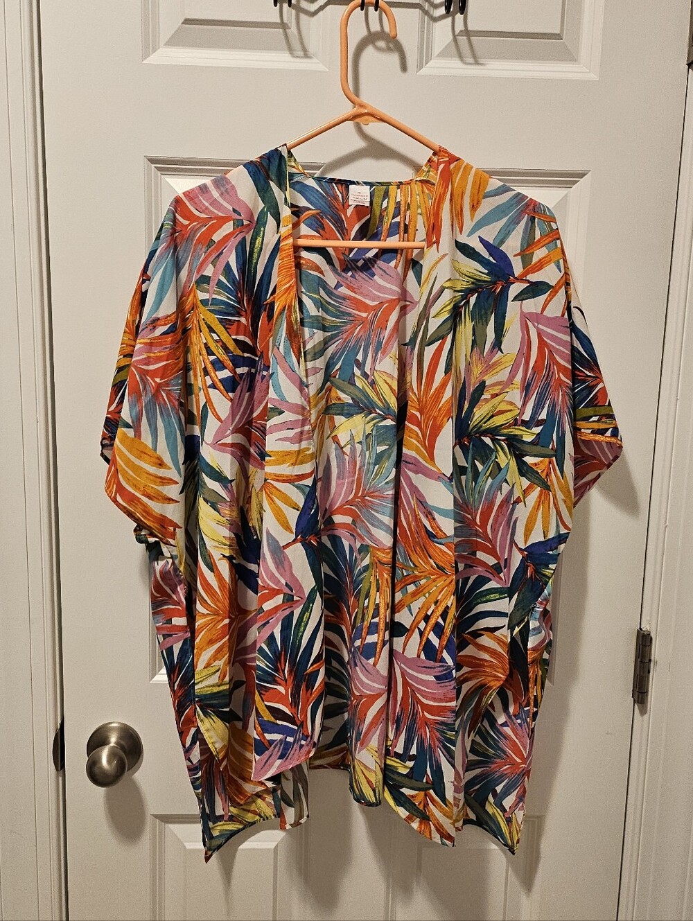 Islander Multicolor Tropical Leaf Print Short-Sleeve Poncho